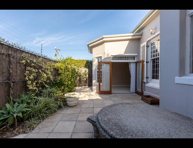 2 BEDROOM TOWNHOUSE SOLD IN CLAREMONT